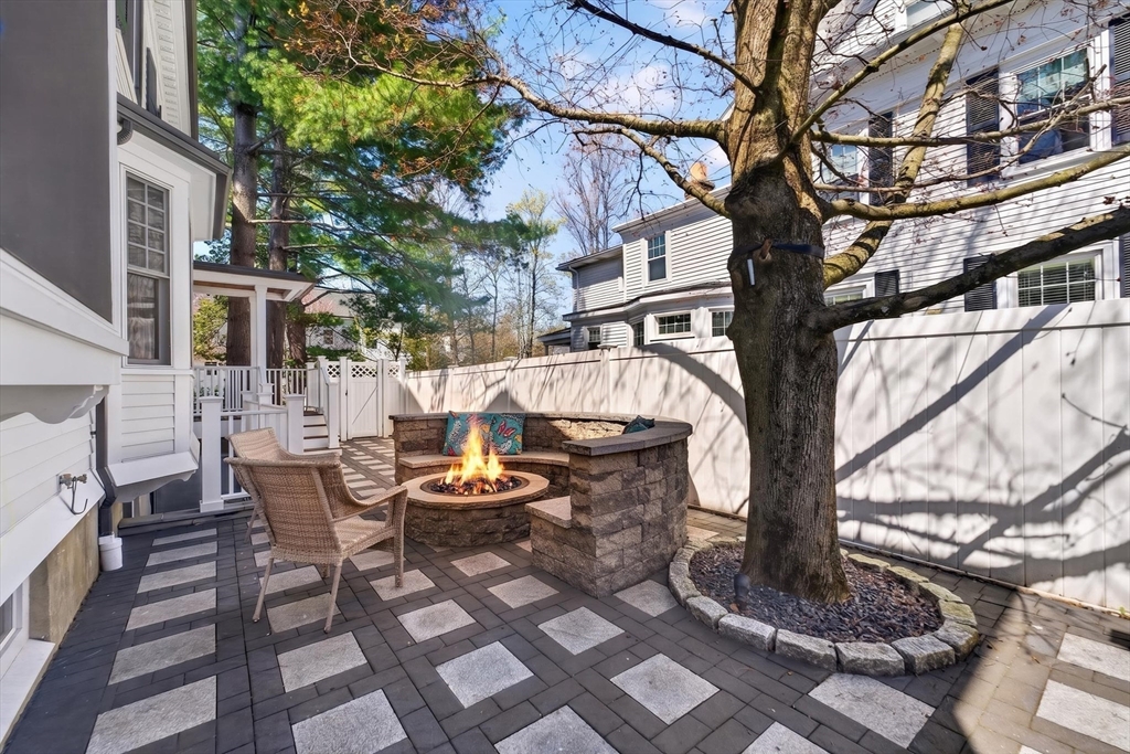 377 Walnut Street Newton, MA 02460 - Photo 32 of 41