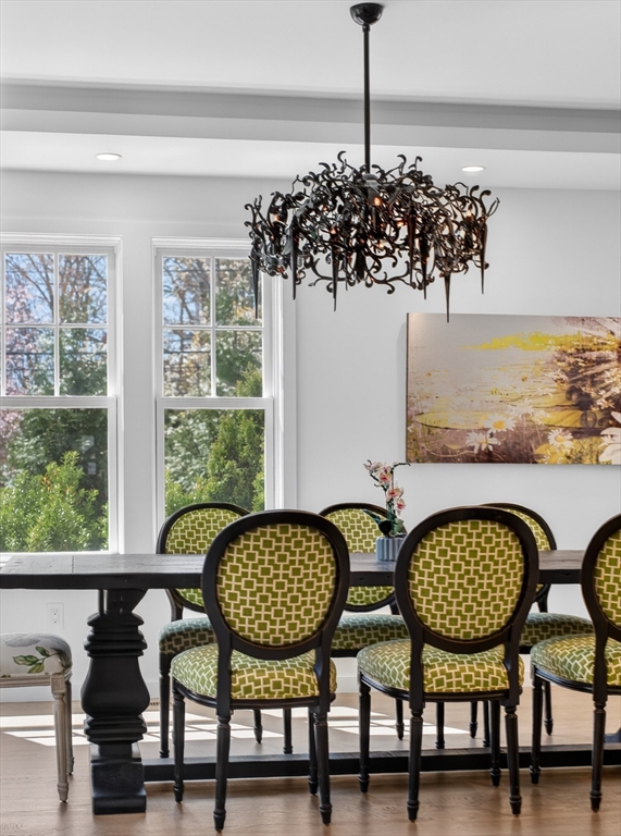 377 Walnut Street Newton, MA 02460 - Photo 4 of 41