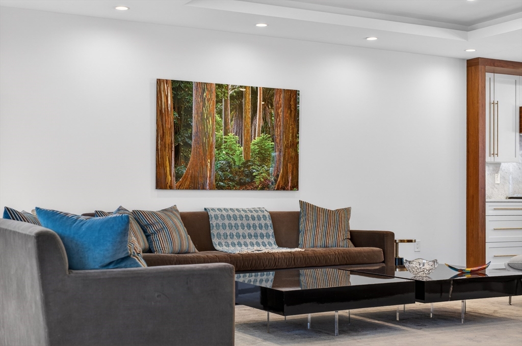 377 Walnut Street Newton, MA 02460 - Photo 7 of 41