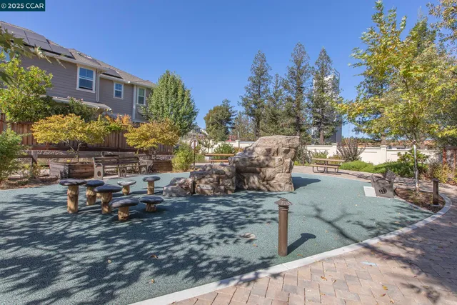 $1,375,000 | 118 Wallace Circle, Moraga, CA 94556
