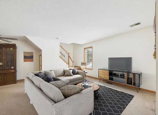 $240,000 | 1506 Praha Street Southeast, New Prague, MN 56071