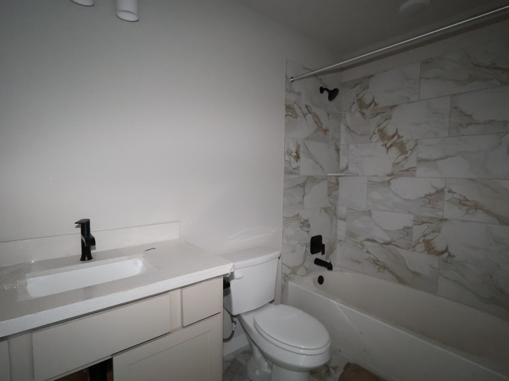 3633 Helena Way Leander, TX 78641 - Photo 15 of 17