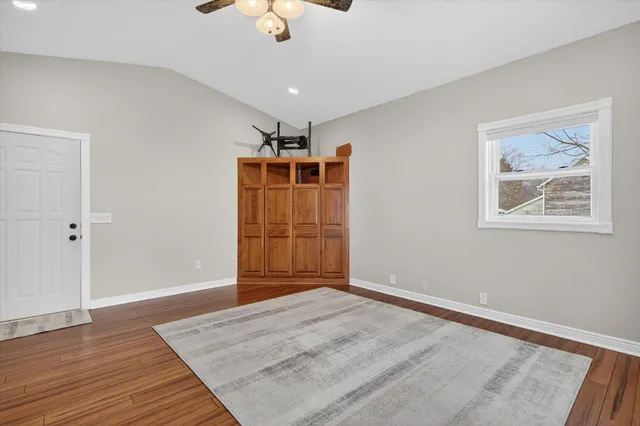 $549,000 | 9 East Beech Street, Three Oaks, MI 49128