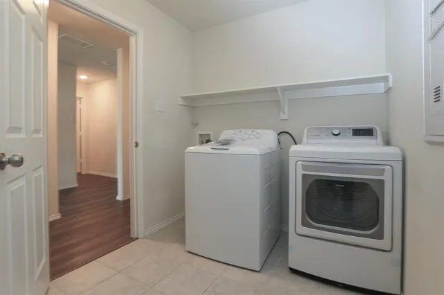 $350,000 | 1003 Voca Dr. Drive, Forney, TX 75126