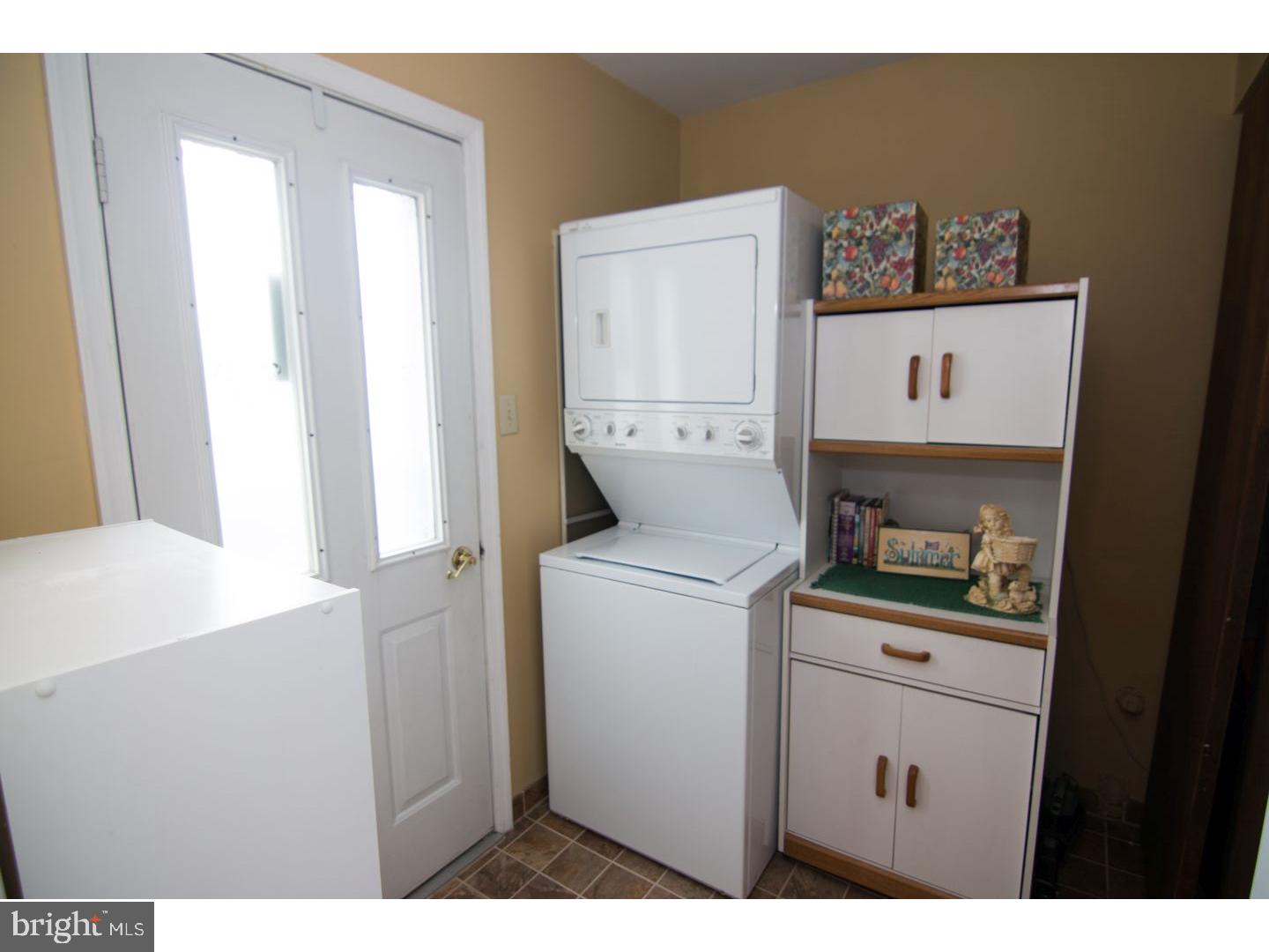 127 Stonegate Road Quakertown, PA 18951 - Photo 22 of 24 Laundry Room