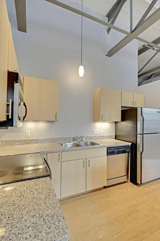 $1,895 | 111 East Franklin Avenue, Unit 307, Minneapolis, MN 55404