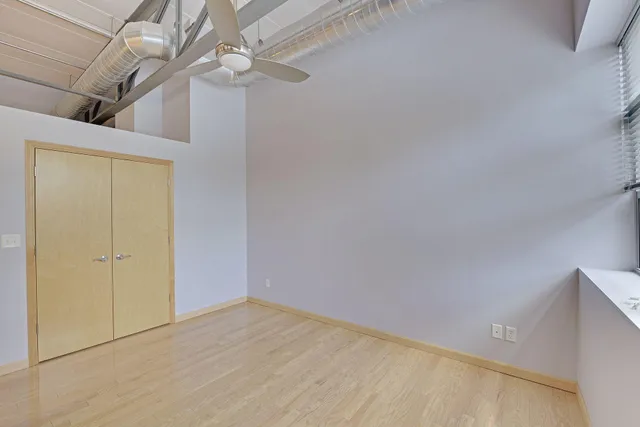 $1,895 | 111 East Franklin Avenue, Unit 307, Minneapolis, MN 55404