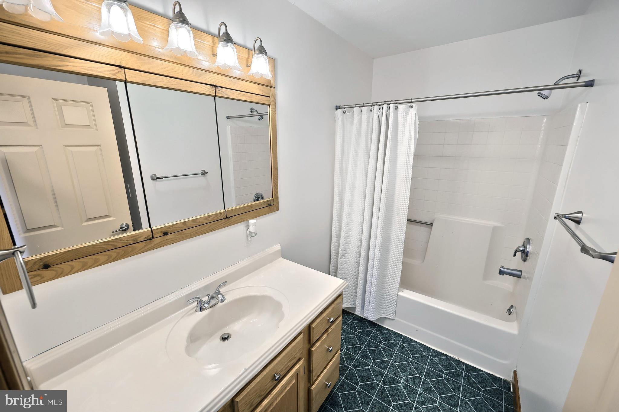 90 Vida Lane Dover, PA 17315 - Photo 24 of 59