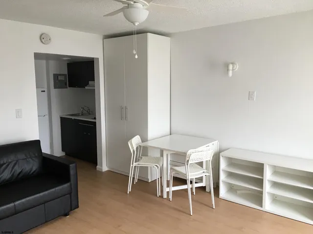 $139,990 | 3501 Boardwalk, Unit C215, Atlantic City, NJ 08401