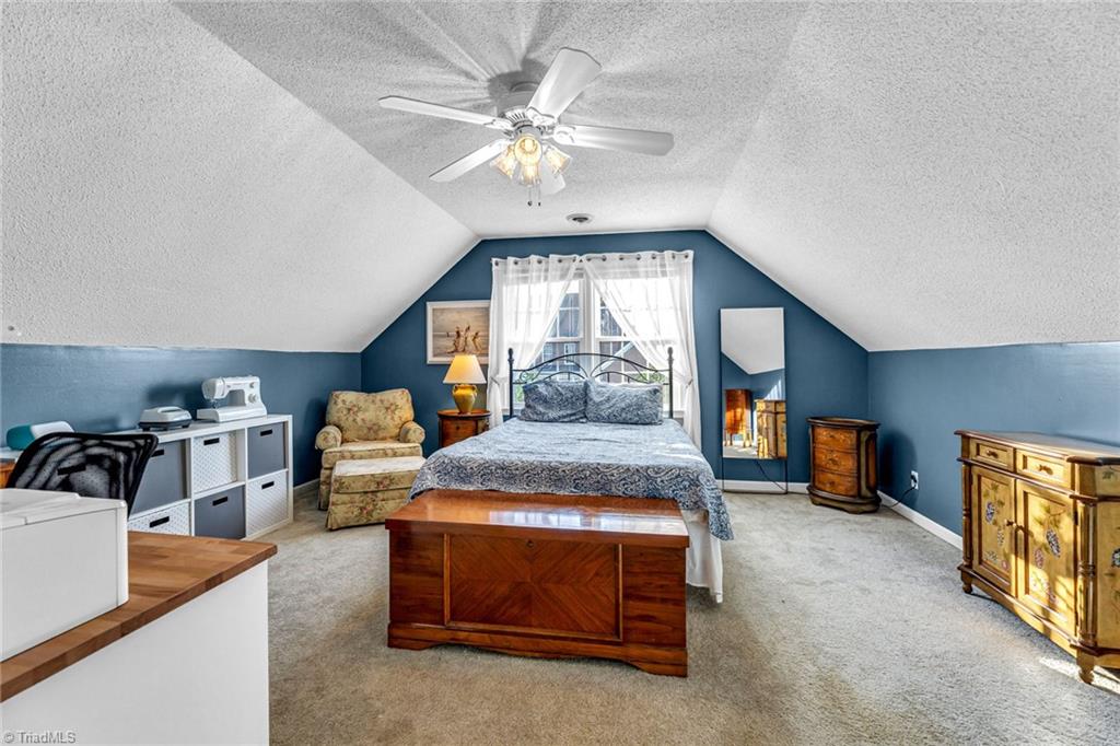3861 Sandlewood Road High Point, NC 27265 - Photo 18 of 25 Gallery Image 18
