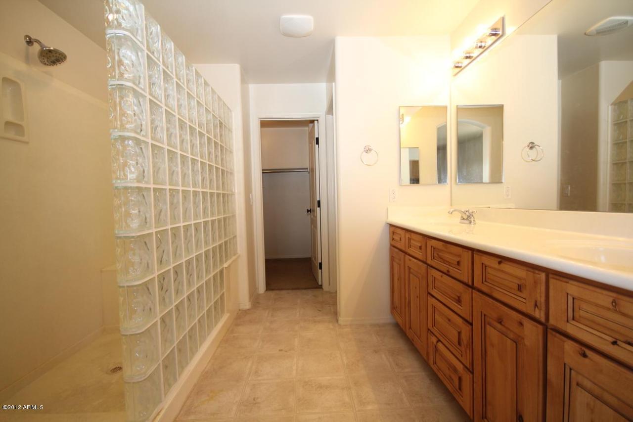 3636 East Edna Drive Gilbert, AZ 85296 - Photo 3 of 51 IMG_5891