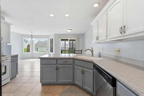 $369,900 | 5406 Sorrento Boulevard, Fort Wayne, IN 46845
