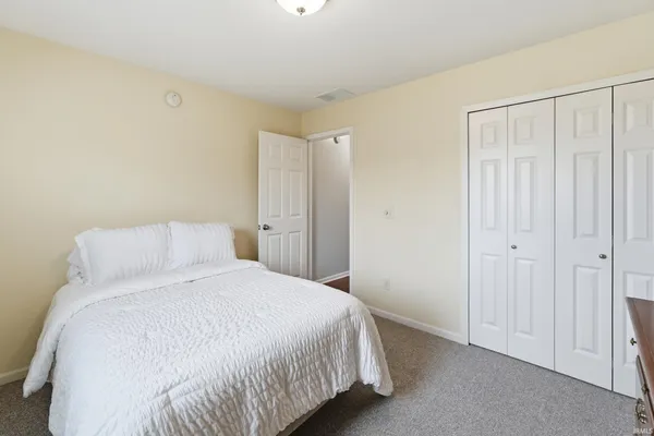$369,900 | 5406 Sorrento Boulevard, Fort Wayne, IN 46845