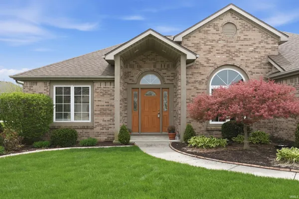 $369,900 | 5406 Sorrento Boulevard, Fort Wayne, IN 46845