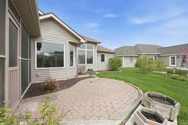 $369,900 | 5406 Sorrento Boulevard, Fort Wayne, IN 46845
