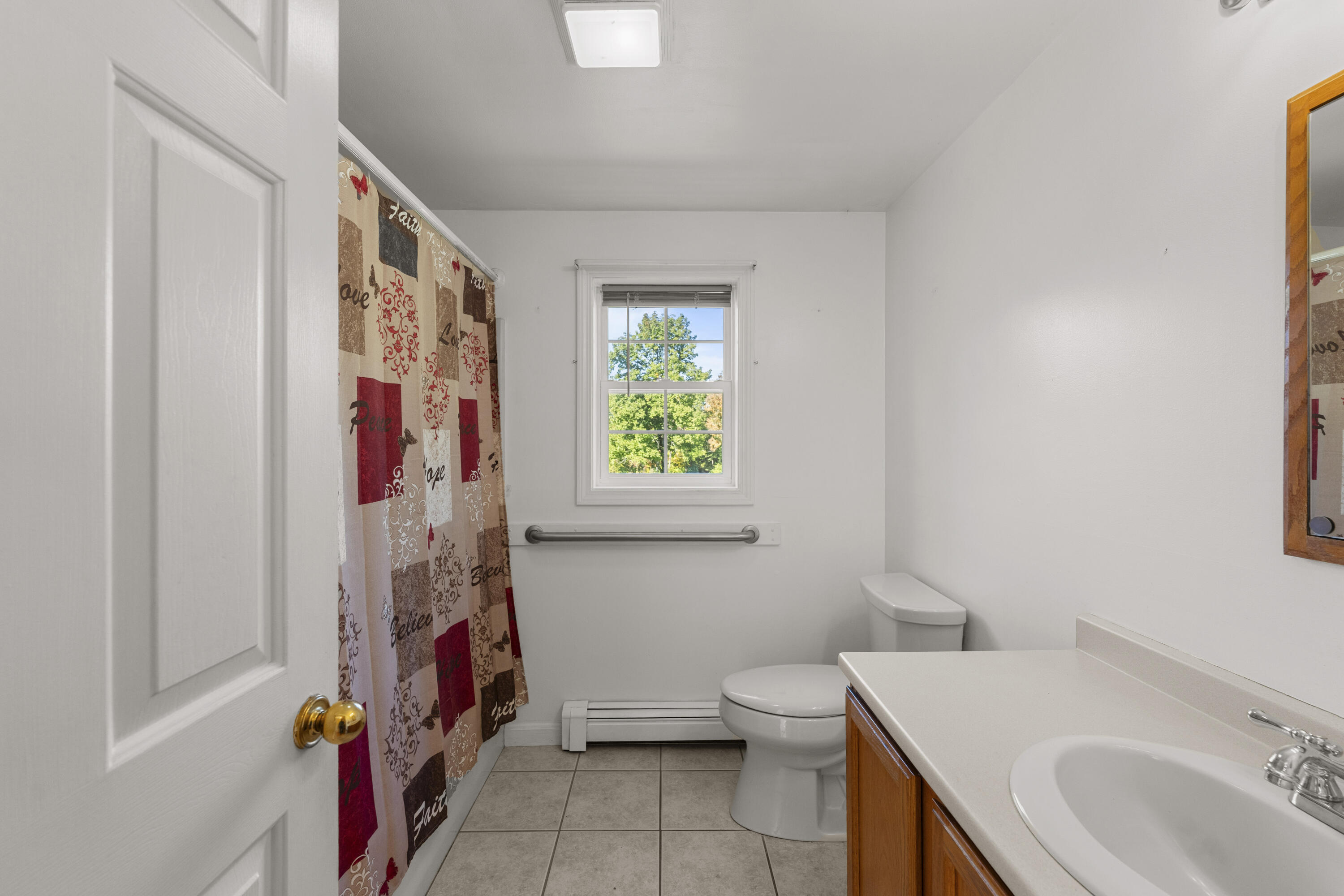 132 Lancaster Road Pittston, ME 04345 - Photo 17 of 47 17 Bathroom