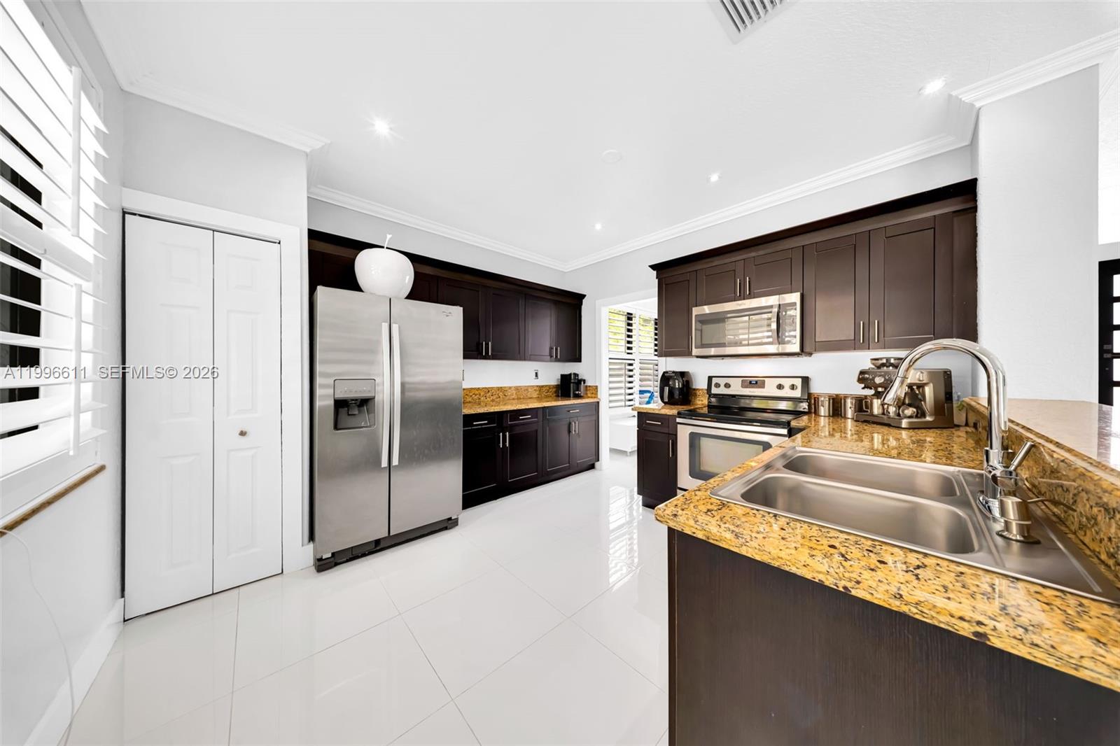 3002 Southwest 147th Court Miami, FL 33185 - Photo 21 of 97