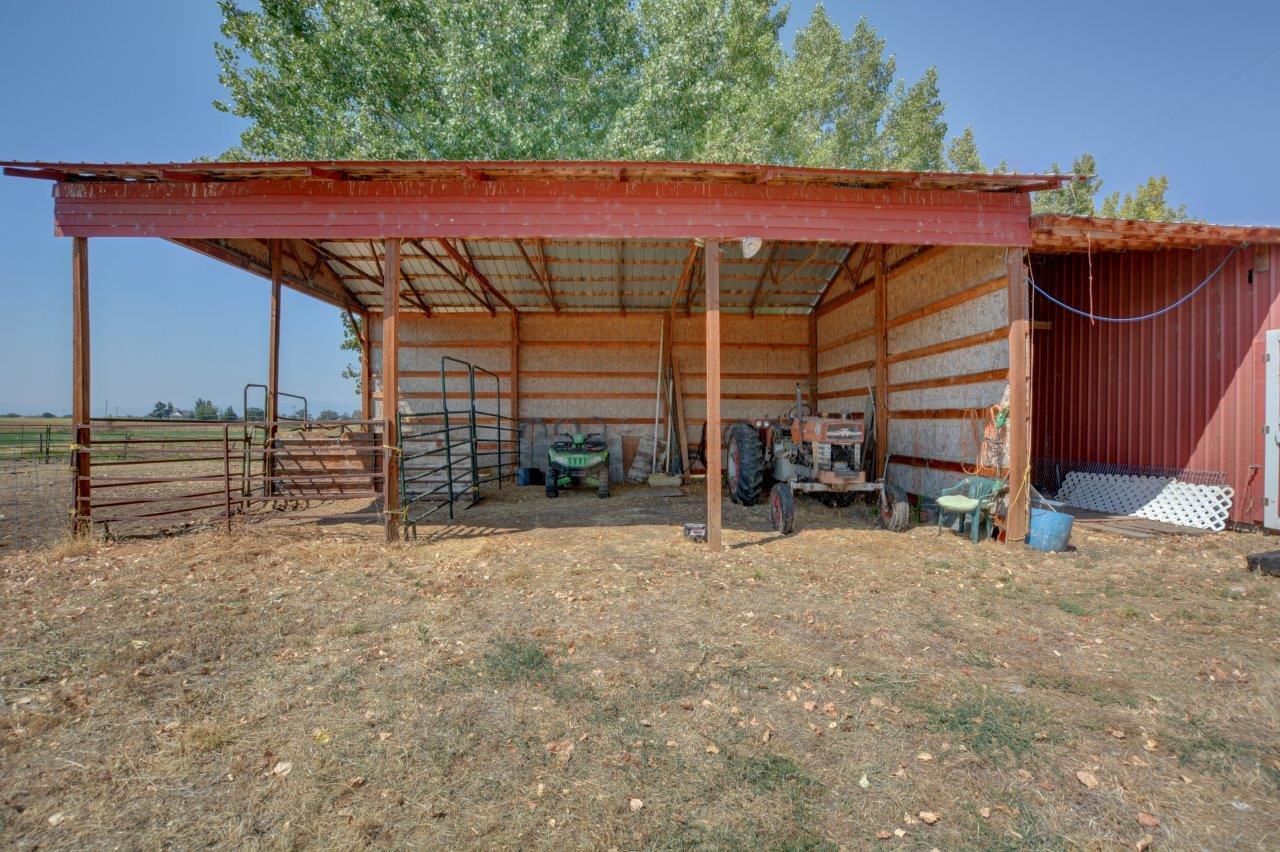 3760 Alta Vista Road Eagle Point, OR 97524 - Photo 45 of 74 DSC_5248_49_50