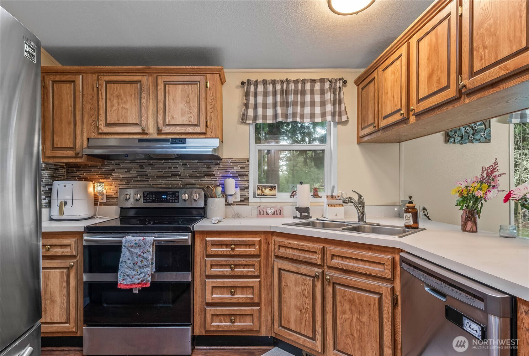 302 Port Hadlock Heights Road Port Hadlock, WA 98339 - Photo 16 of 37