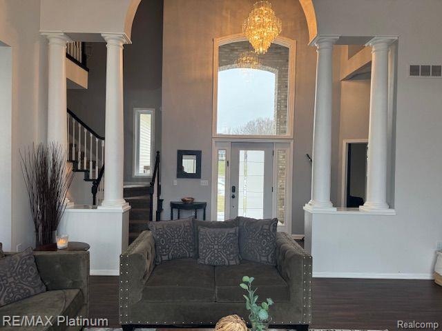 3511 Kipling Circle Howell, MI 48843 - Photo 4 of 27