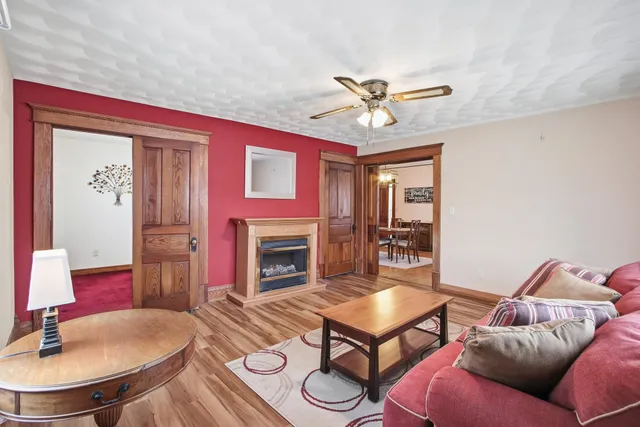 $245,000 | 107 East Chestnut Street, Pardeeville, WI 53954