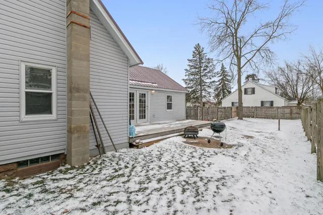 $245,000 | 107 East Chestnut Street, Pardeeville, WI 53954