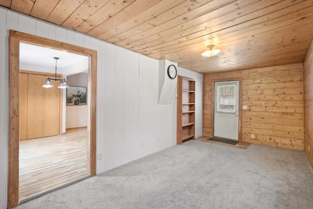 $245,000 | 107 East Chestnut Street, Pardeeville, WI 53954