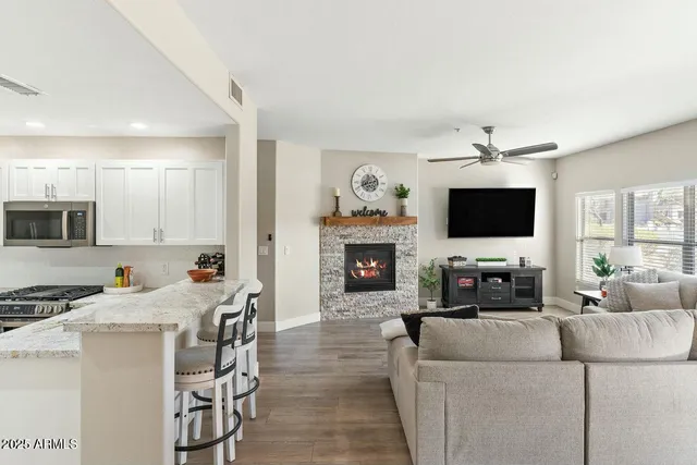 $4,500 | 19700 North 76th Street, Unit 1008, Scottsdale, AZ 85255