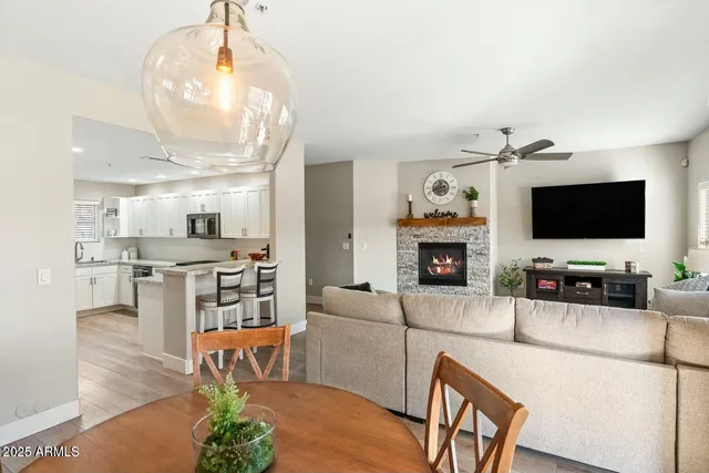 $4,500 | 19700 North 76th Street, Unit 1008, Scottsdale, AZ 85255