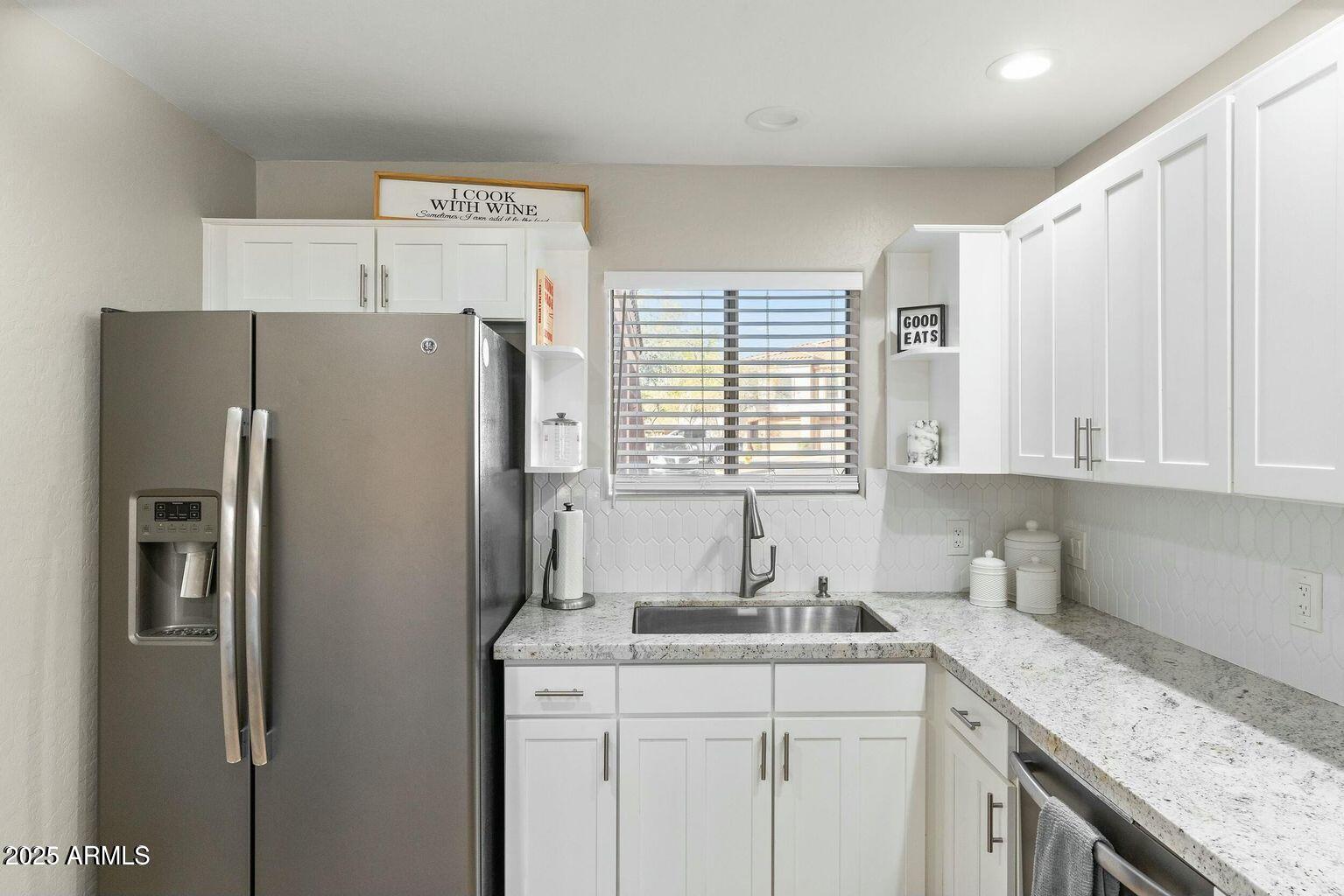 19700 North 76th Street, Unit 1008 Scottsdale, AZ 85255 - Photo 6 of 27 kitchen 3