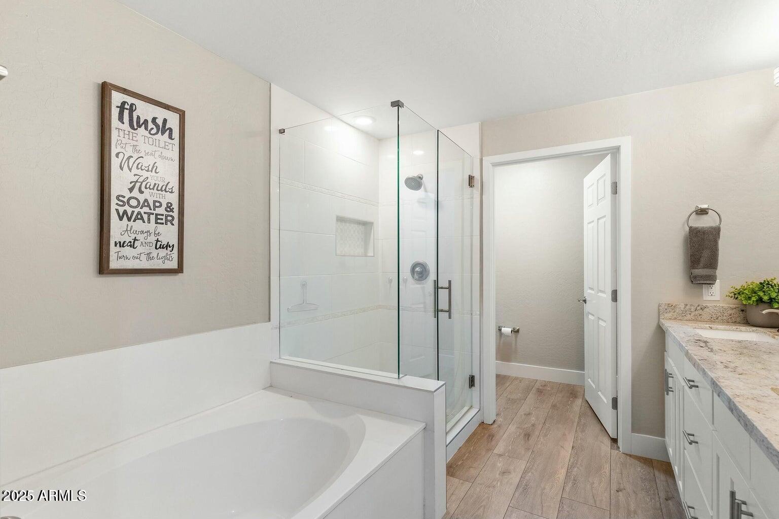 19700 North 76th Street, Unit 1008 Scottsdale, AZ 85255 - Photo 10 of 27 primary bathroom 2