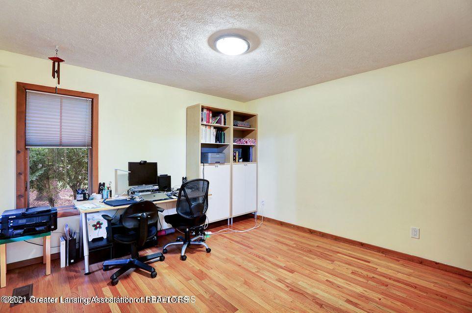 2115 Woodfield Road Okemos, MI 48864 - Photo 23 of 43 20210702015933585258000000-o