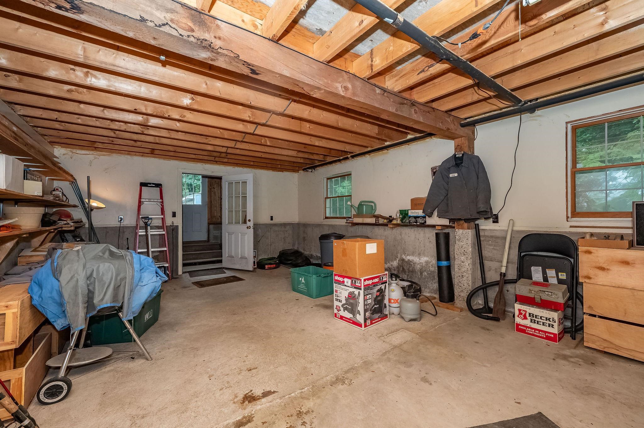 89 Oak Street Rochester, NH 03839 - Photo 29 of 34
