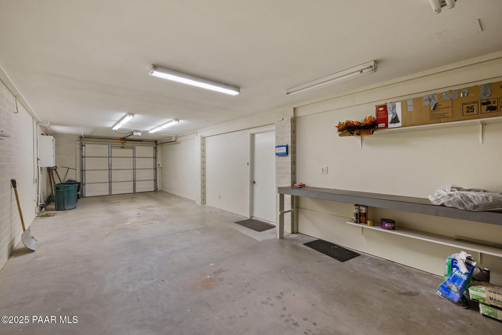 2182 West Mountain Laurel Road Prescott, AZ 86303 - Photo 25 of 36 149-Garage