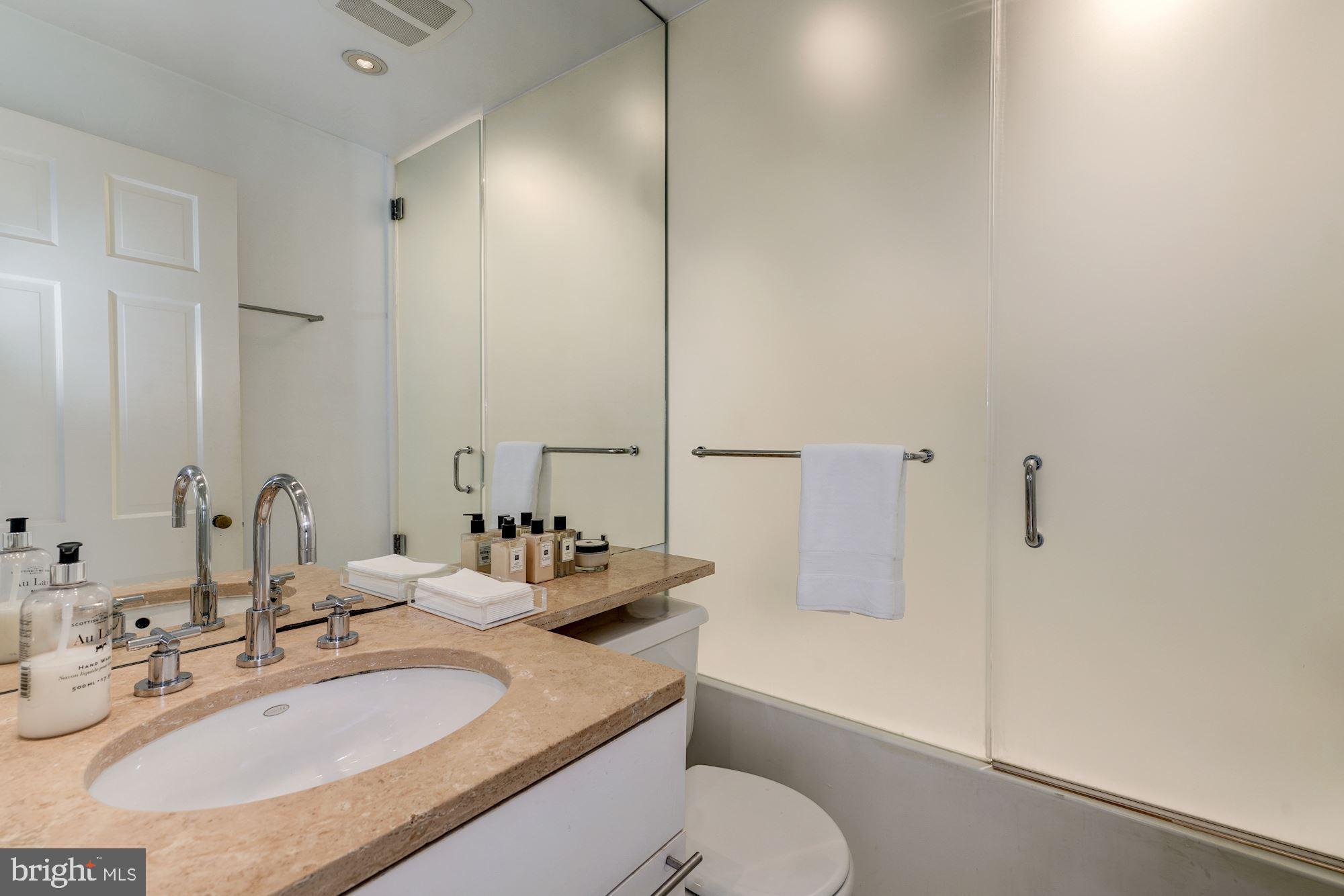 1355 28th Street Northwest Washington, DC 20007 - Photo 24 of 46 Second Full Bath