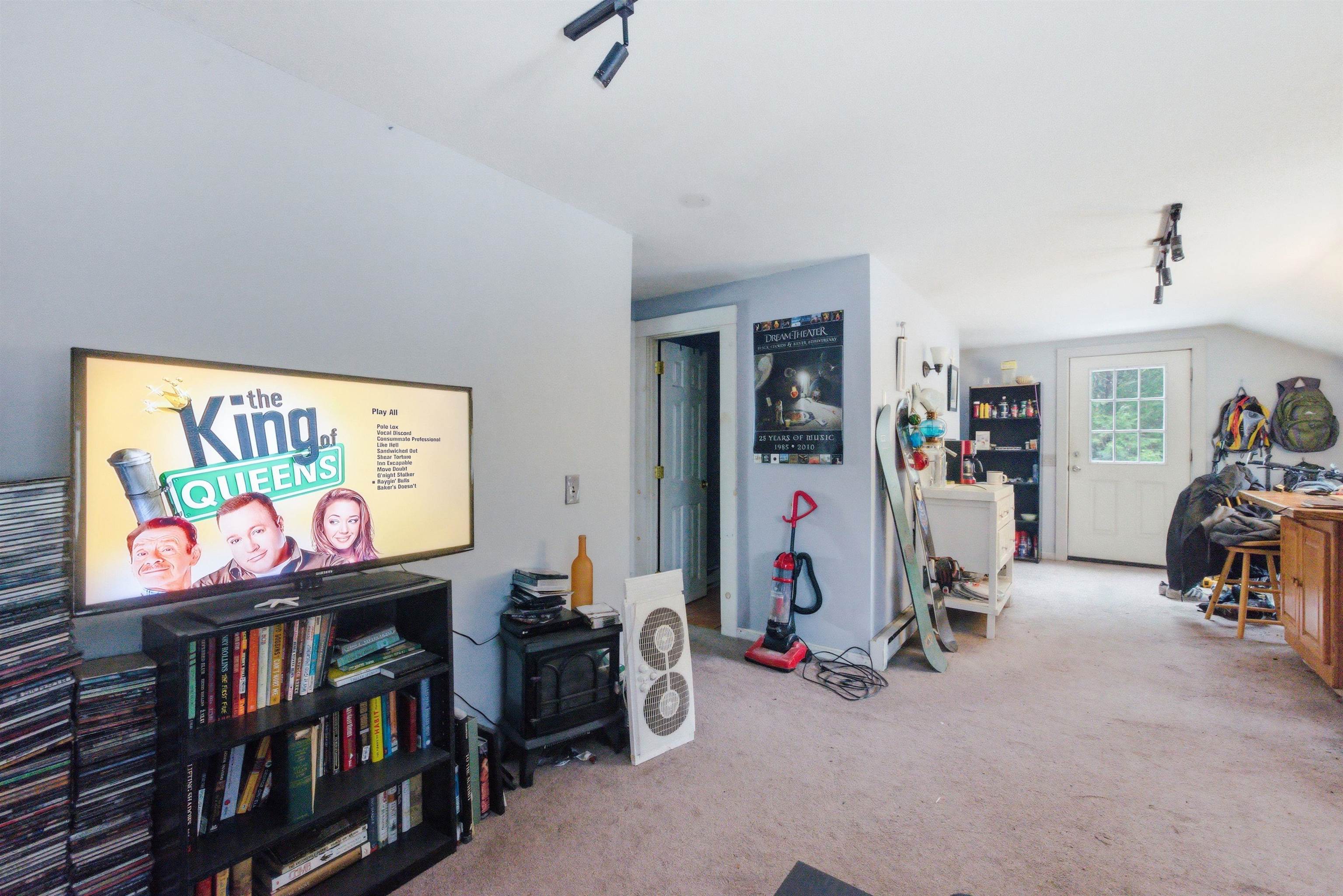 205 West Unity Road Claremont, NH 03743 - Photo 17 of 60