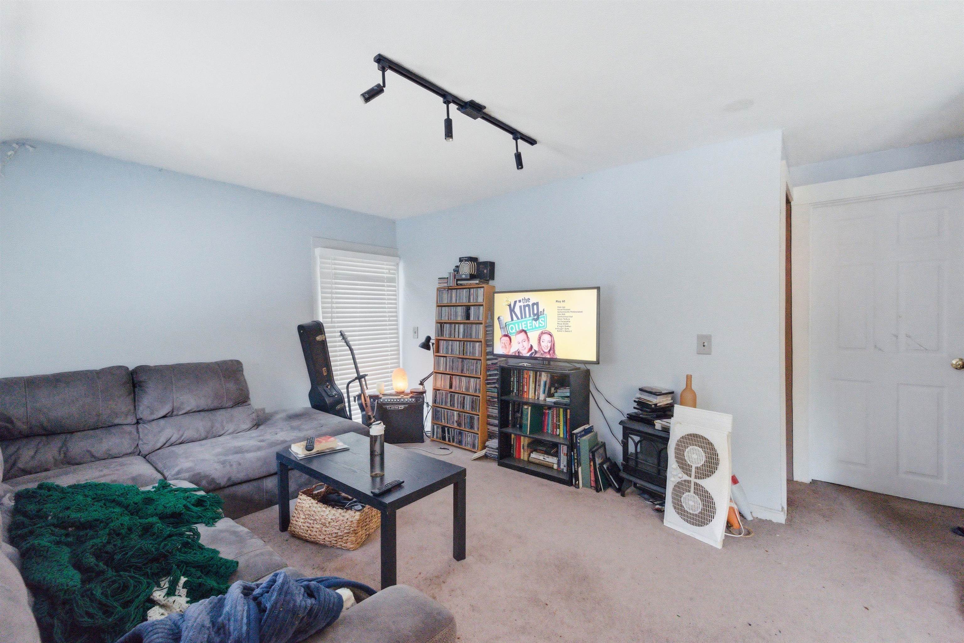 205 West Unity Road Claremont, NH 03743 - Photo 21 of 60