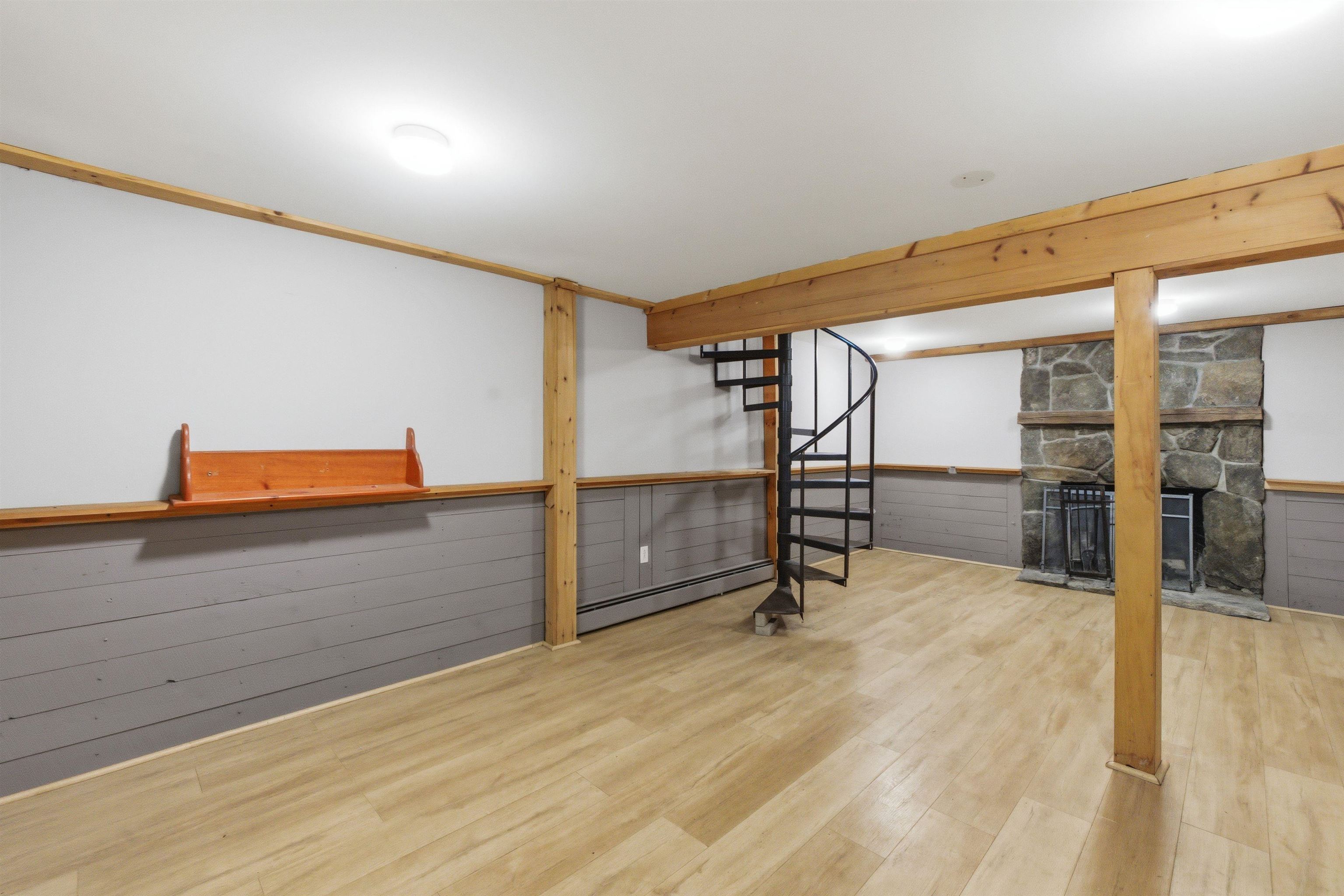 205 West Unity Road Claremont, NH 03743 - Photo 27 of 60