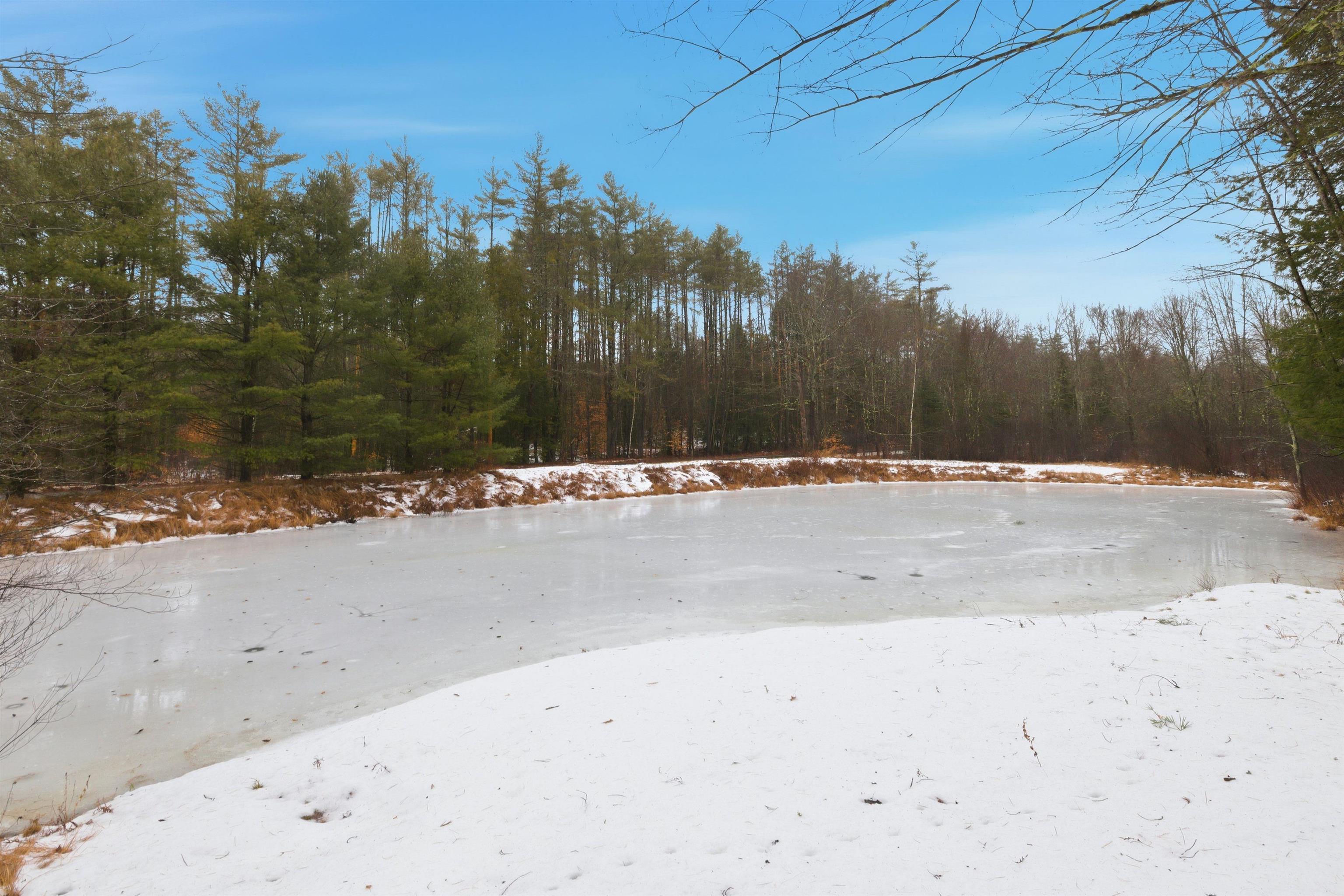 205 West Unity Road Claremont, NH 03743 - Photo 4 of 60