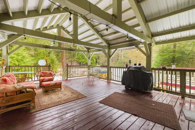 $329,000 | 205 West Unity Road, Claremont, NH 03743