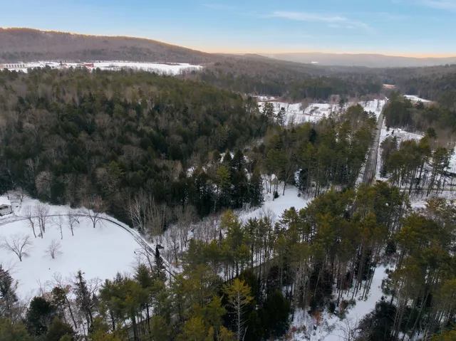 $329,000 | 205 West Unity Road, Claremont, NH 03743