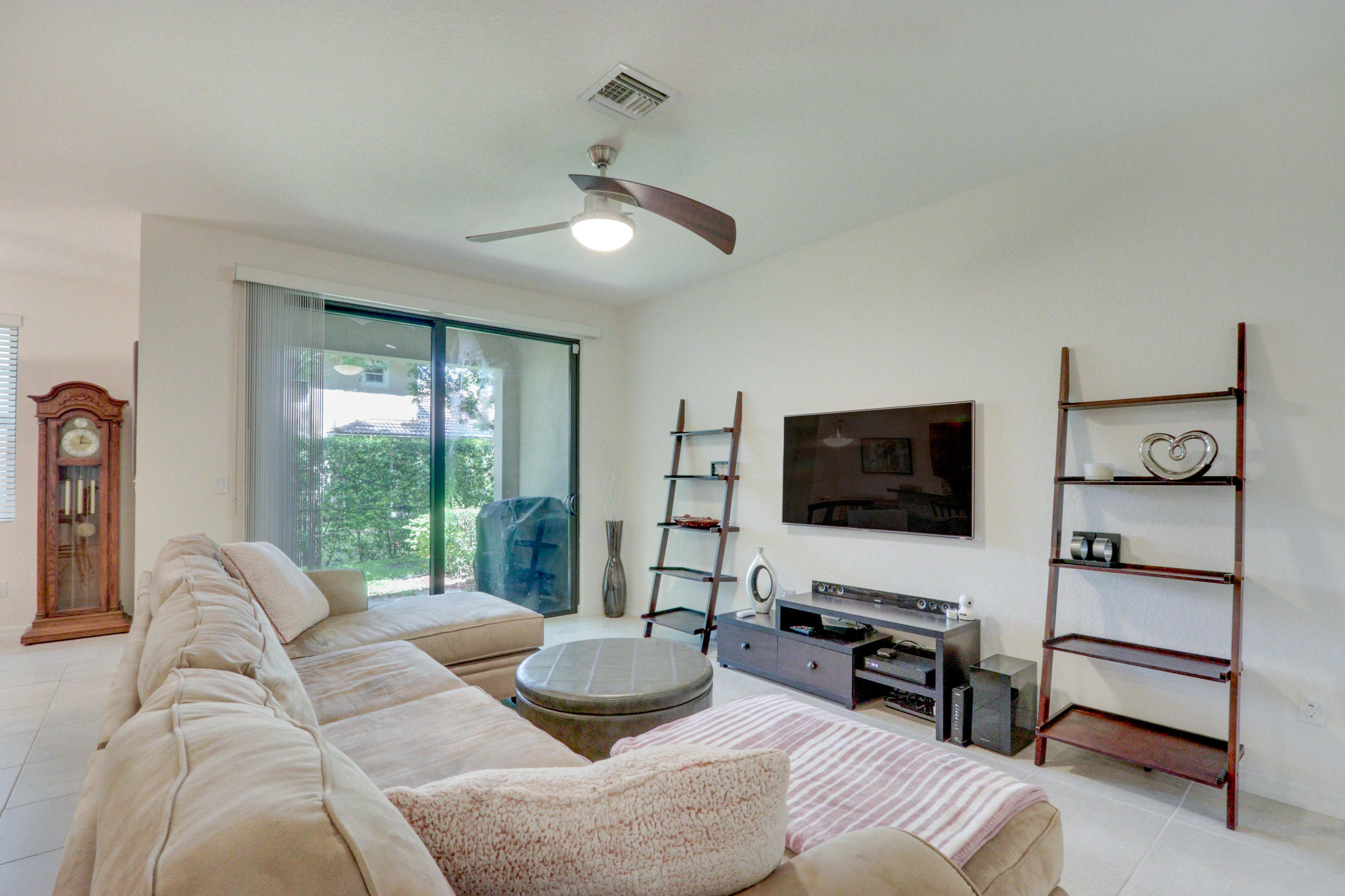 166 Gramercy Square Drive Delray Beach, FL 33484 - Photo 15 of 46 15