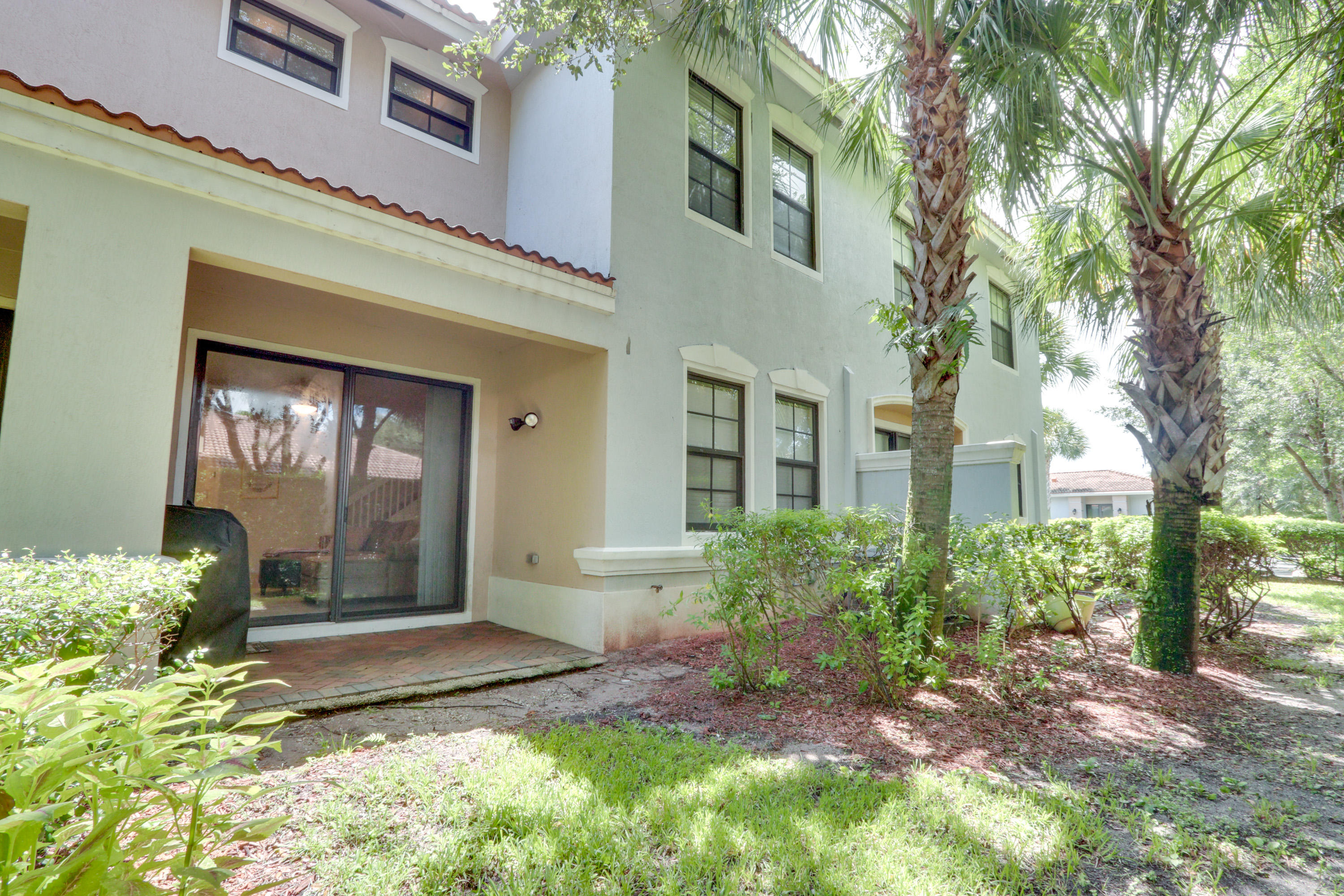 166 Gramercy Square Drive Delray Beach, FL 33484 - Photo 33 of 46 32