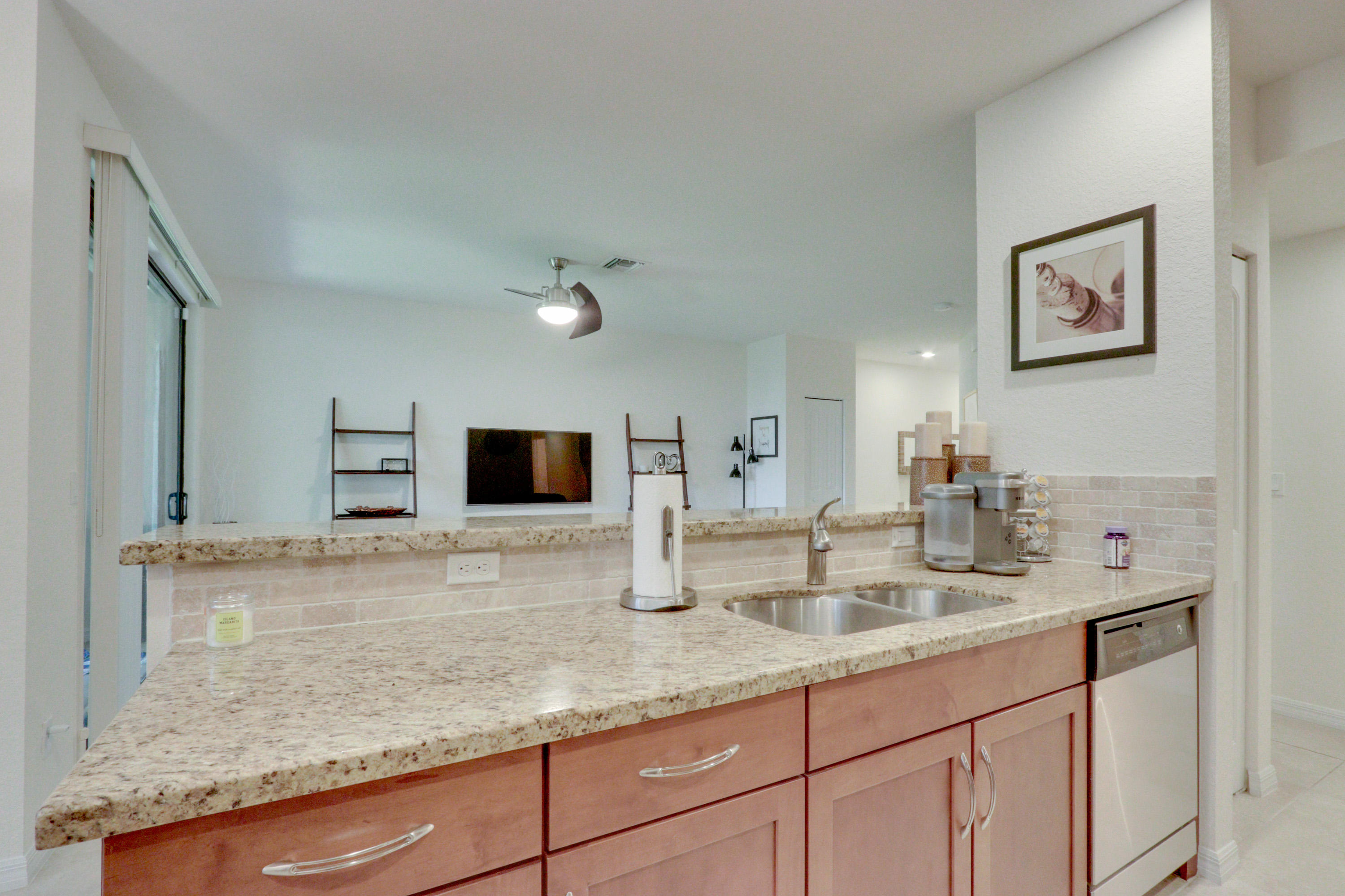 166 Gramercy Square Drive Delray Beach, FL 33484 - Photo 8 of 46 08