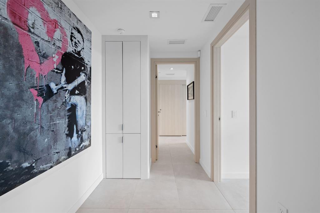 401 North Birch Road, Unit TH2 Fort Lauderdale, FL 33304 - Photo 19 of 39