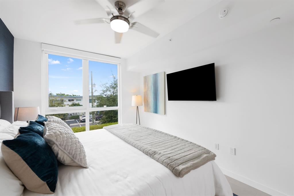 401 North Birch Road, Unit TH2 Fort Lauderdale, FL 33304 - Photo 21 of 39