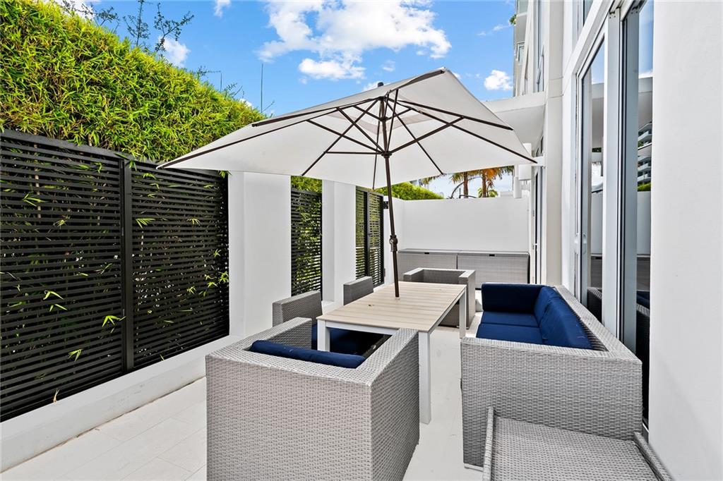 401 North Birch Road, Unit TH2 Fort Lauderdale, FL 33304 - Photo 25 of 39