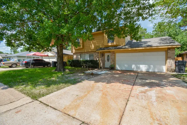 $1,875 | 12335 Haroldson Forest Drive, Houston, TX 77044