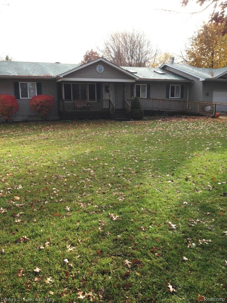 6737 Rickett Road Brighton, MI 48116 - Photo 19 of 23 photo 2.jpg