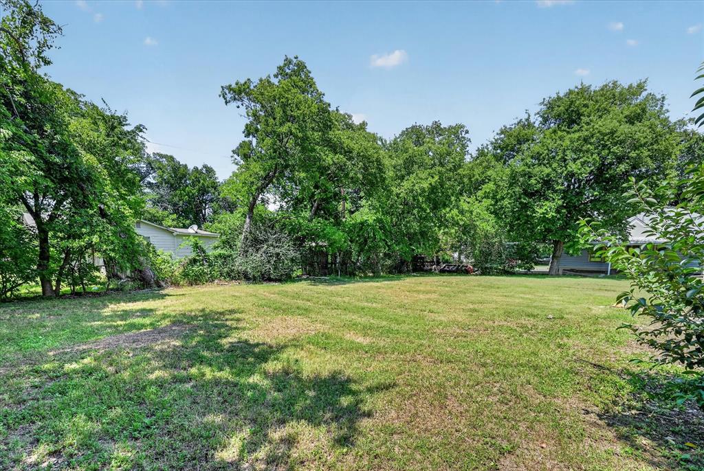 601 Royal Street Cleburne, TX 76031 - Photo 23 of 27